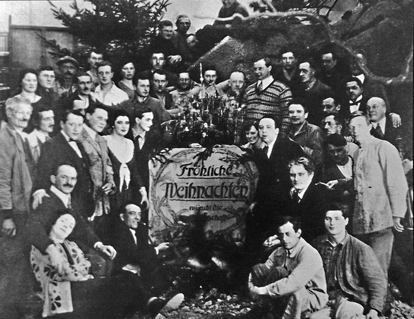 The Mountain Eagle (1926) - stáb karácsony